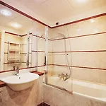 Papillo & Hotel 4*