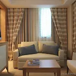 Hotel Papillo &