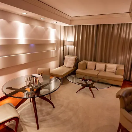 Hotel Papillo &