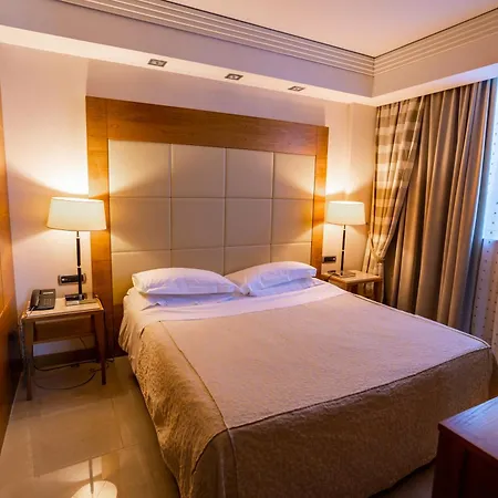 Papillo & Hotel