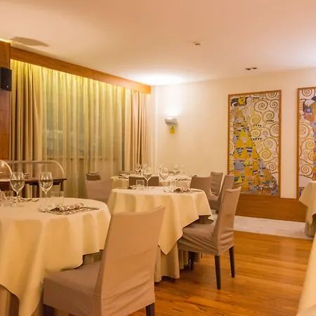 Hotel Papillo & Rome