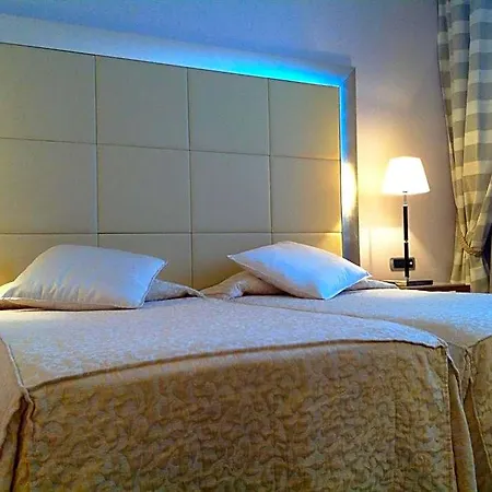 Papillo & Hotel