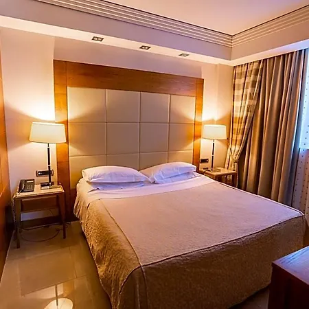 Hotel Papillo &