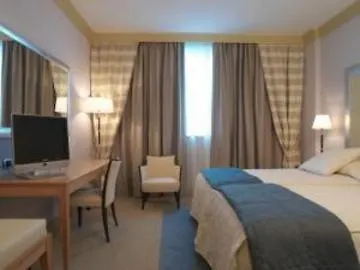 Hotel Papillo & Rome